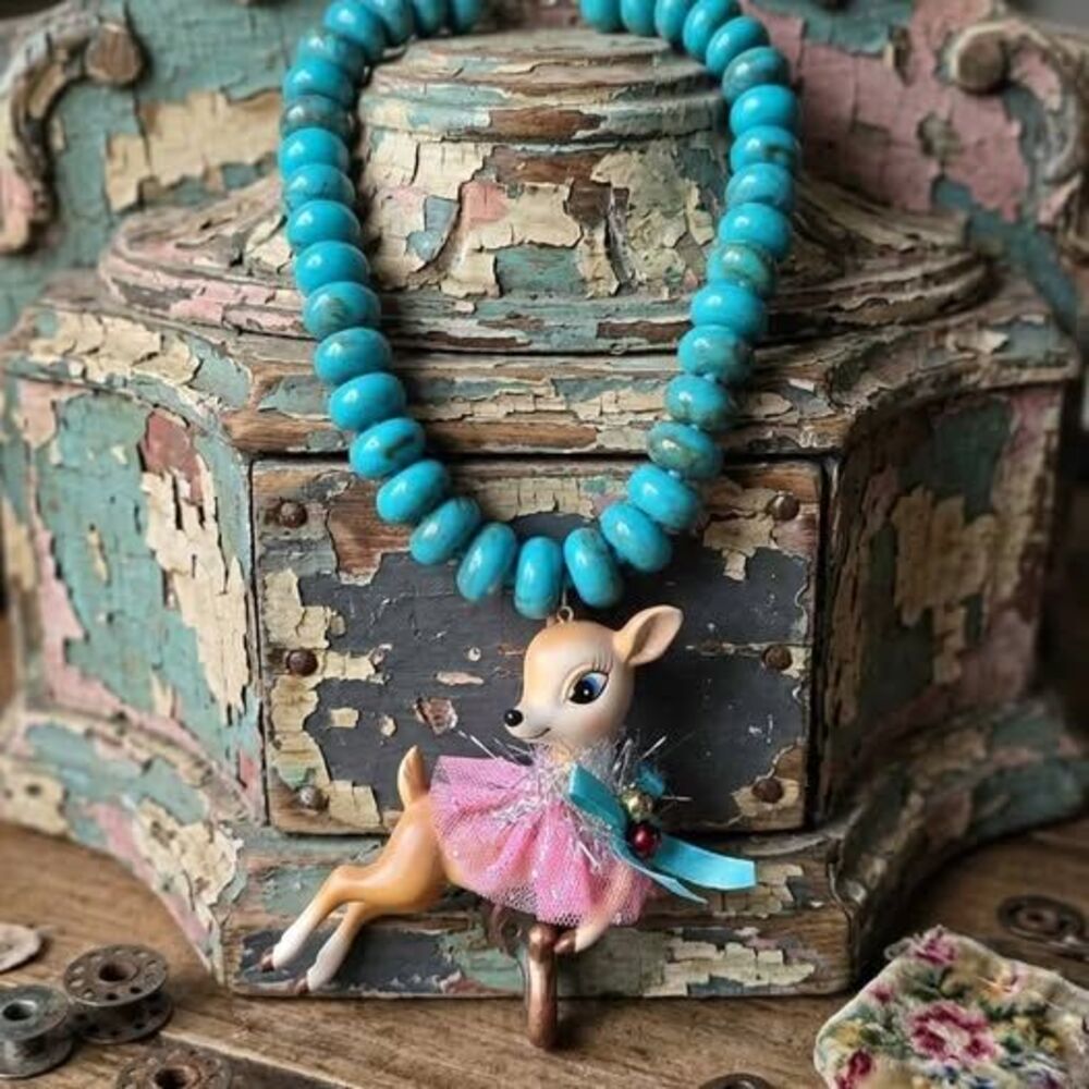 Vintage Style Deer Pendant Necklace